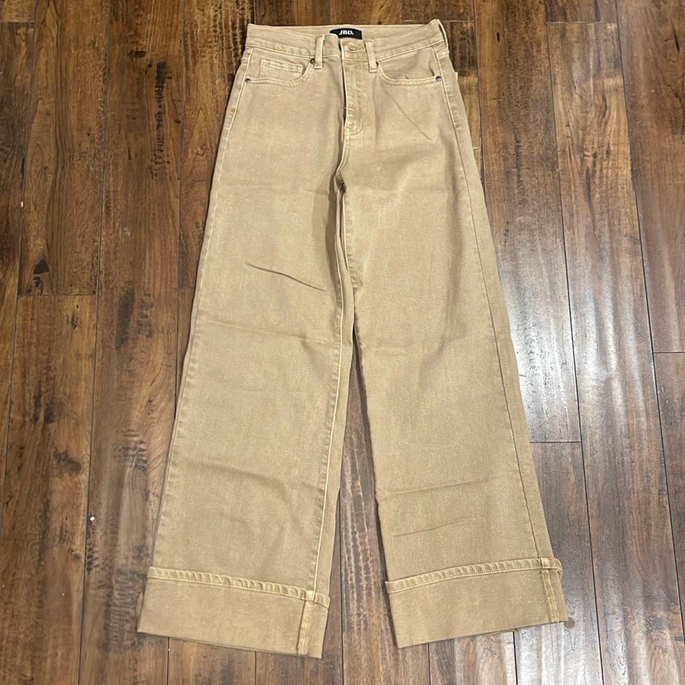 NWOT Just Black Denim wide leg cuff jeans